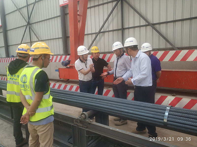 1553650484873416.jpg 謝書記一行檢查鋼筋加工場(chǎng).jpg