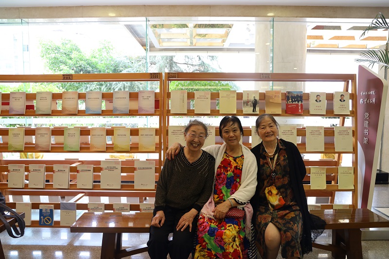 1594616396182558.jpg 好久不見10.JPG