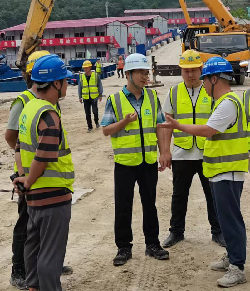 1662035603388419.png 李光正到那興項目檢查指導(dǎo).png